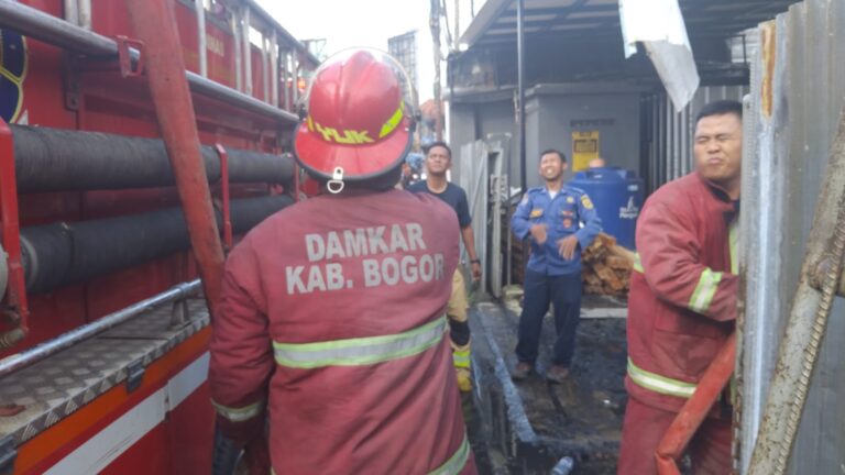 Toko Tekstil di Ciampea Terbakar Lagi