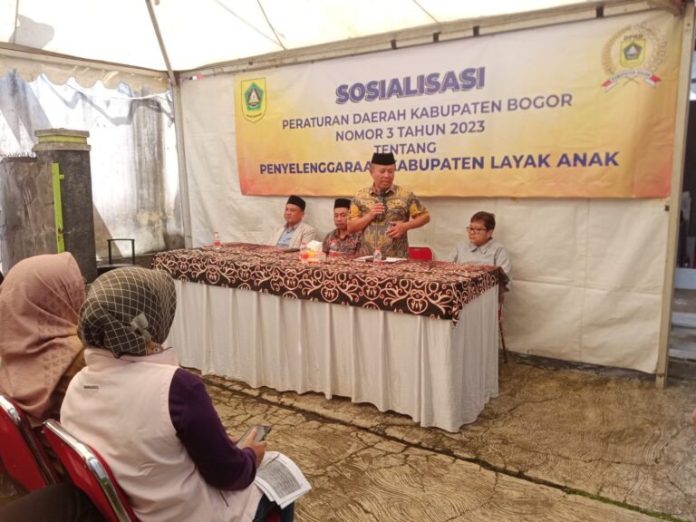 Ismail Sosialiasikan Perda Nomor 3 Tahun 2023 di Desa Banjarwangi