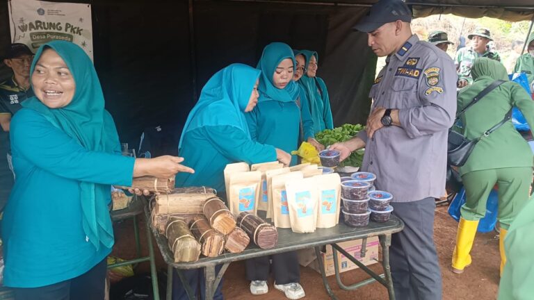 Produk UMKM Puraseda Tampil di TMMD