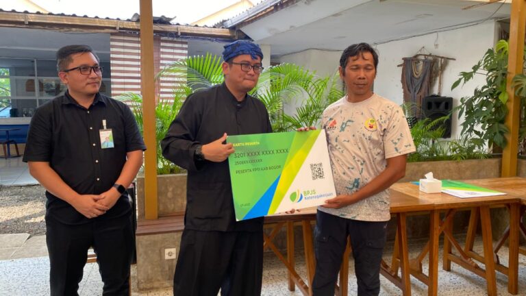 Keren! FPTI Kabupaten Bogor Bakal Pecahkan Rekor MURI Bentangkan Bendera Merah Putih Raksasa