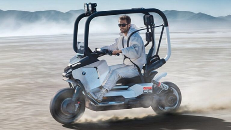 BMW Motorrad Pamer Skuter Listrik Canggih, Berkendara Tanpa Helm