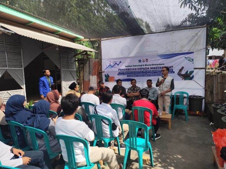 Institut Teknologi dan Bisnis Dewantara Cibinong Gelar Pengabdian Masyarakat di Kampung Situpete: Pemberdayaan Melalui Budikdamber