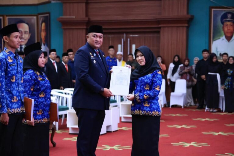 Bupati Bogor Lantik PPPK Penuh Waktu Tahap II