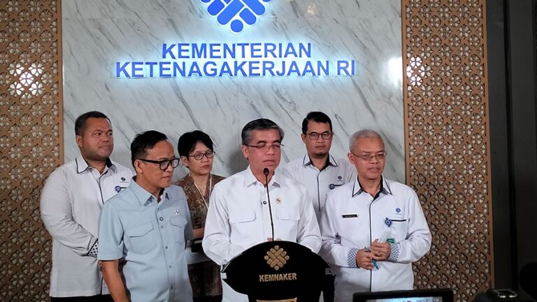 Situs Magang Kemnaker Bergaji UMP Eror di Hari Pertama Pendaftaran