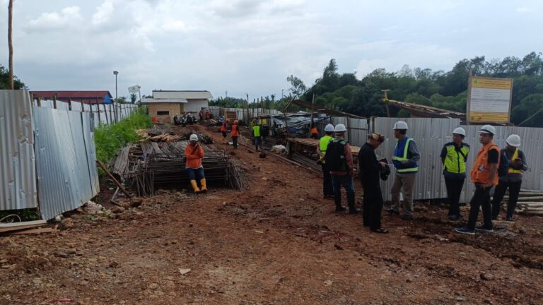 Kebijakan KDM Berimbas Hambat Pembangunan Wilayah, Penutupan Tambang Bobar Ancam Jalan Bomang