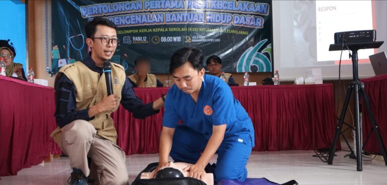 Edukasi Tenaga Pendidik P3K dan BHD, RSUD R. Moh. Noh Nur Peduli Keselamatan di Lingkungan Sekolah