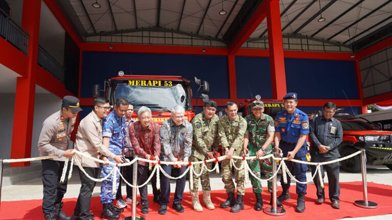 Bupati Bogor Resmikan Pos Damkar Sektor Sentul City Babakan Madang