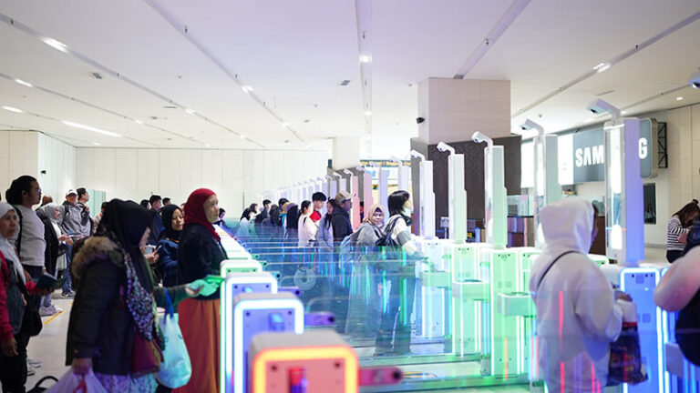 Usai Liburan Ke LN Wajib isi Aplikasi All Indonesia