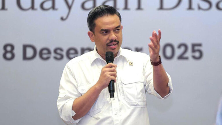 Menteri UMKM Soroti Longgarnya Pengawasan Ekspedisi hingga RI Kebanjiran Produk Impor