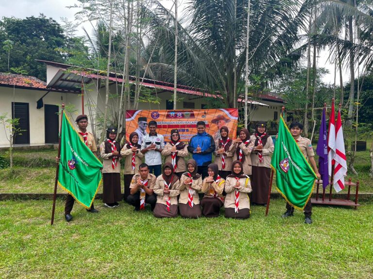 Sambut Anggota Baru, Racana Ibnu Khaldun dan Fatimatuzzahra Selenggarakan PTR 2025