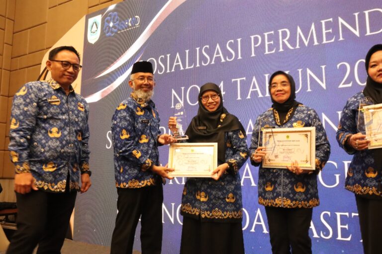 Akhir Tahun, RSUD R. Moh. Noh Nur Diapresiasi BPKAD Miliki Kinerja Terbaik dalam Pengelolaan Keuangan dan Aset Daerah Tahun 2025
