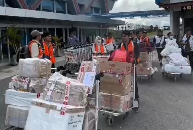 Bupati Bogor  Kirim Tim Medis Untuk Misi Kemanusiaan Bantu Korban Bencana Sumatera