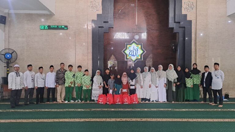 Santunan Yatim dan Dhuafa Yayasan Anugerah Insani dan Dewantara“Menyebar Kasih Menggapai Ridho Ilahi”