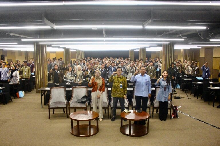 Tingkatkan Kualitas Layanan, BGN Gelar Bimbingan Teknis Penjamah Makanan Program MBG dan Percepatan Penyediaan SLHS