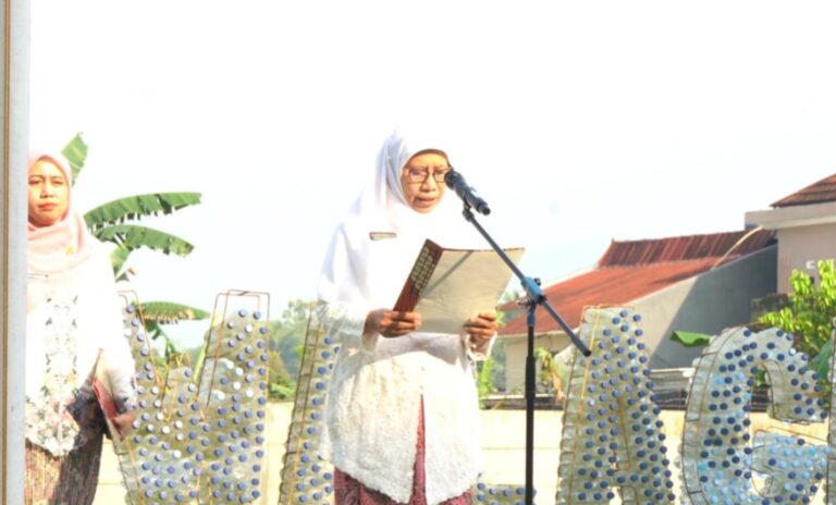 Peringati Hari Kartini, RSUD R.Moh Nur Gelar Upacara dan Beri Ruang Kesetaraan