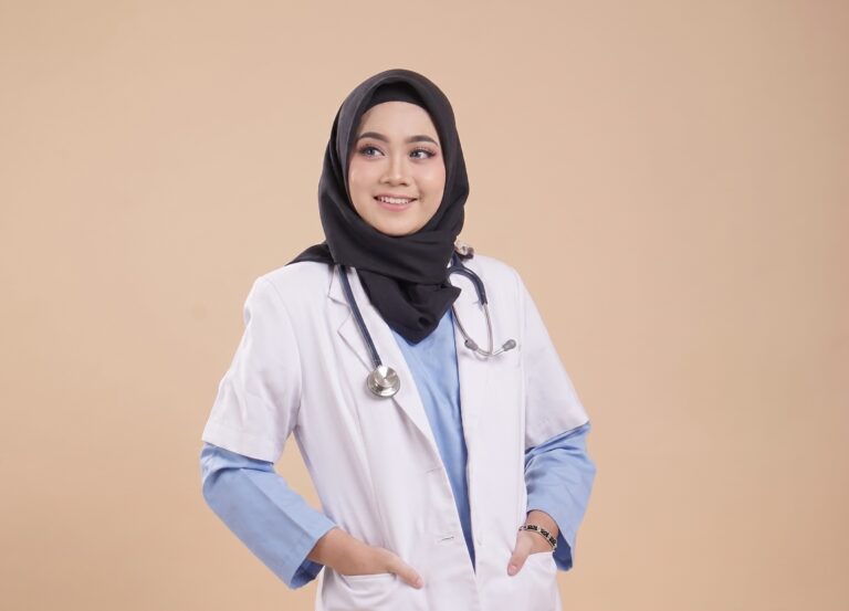 Mata Merah? Jangan Asal Tetes Obat!