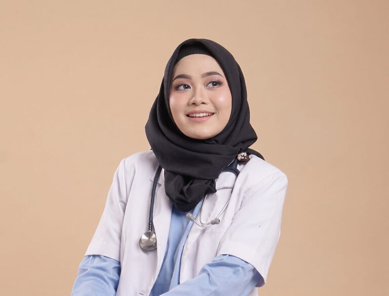 Generasi Gadget dan Ancaman Mata Minus