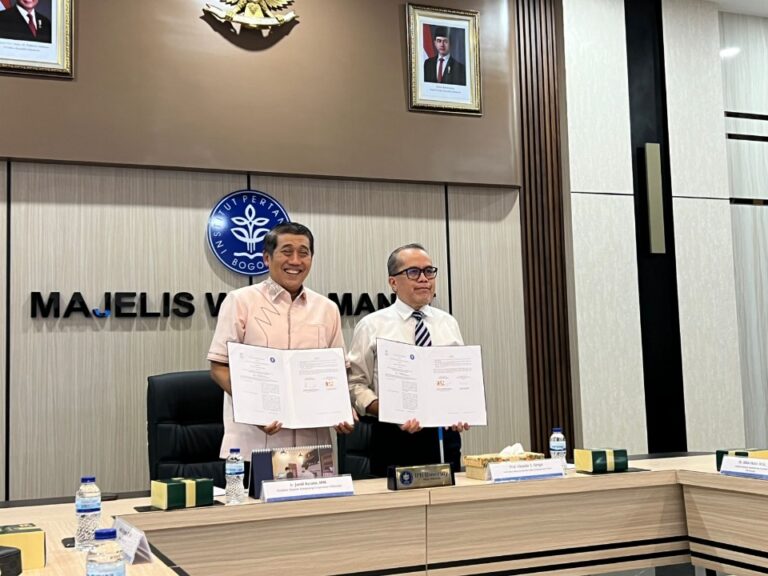 IPB Jalin Kerja Sama dengan Yayasan Kampoong Ecopreneur untuk Program Pemberdayaan