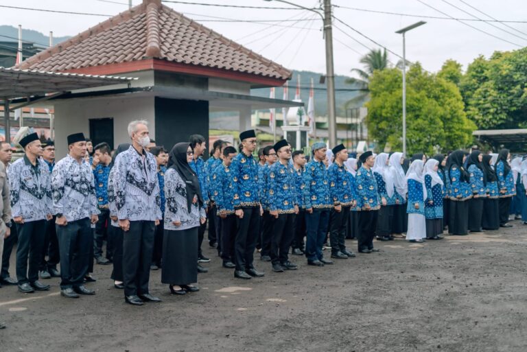 Camat Nanggung Ingatkan Hardiknas Bentuk Karakter Generasi Berkualitas