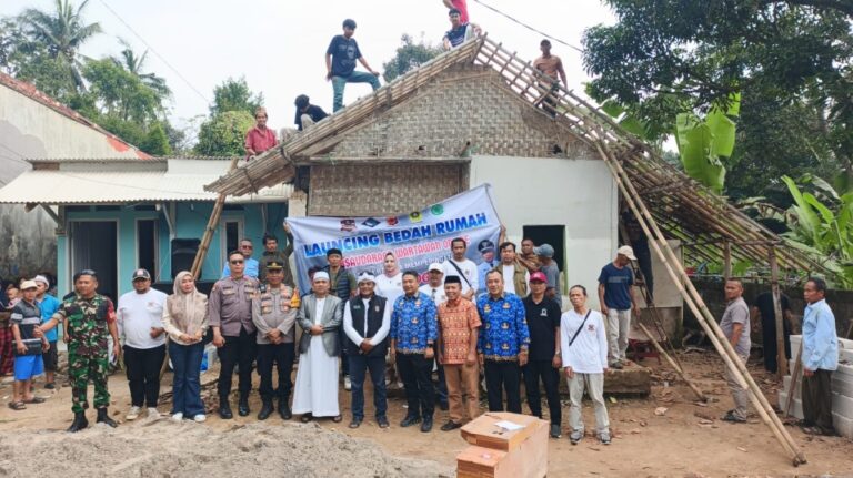 Tanpa APBD, PWO Bedah Rumah Warga Kurang Mampu