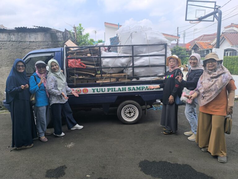 Bank Sampah Barokah Dorong Warga Ubah Sampah Jadi Tabungan