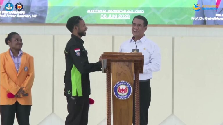 Ibu Mahasiswa Papua yang Kritik Mentan Amran Dapat Bantuan