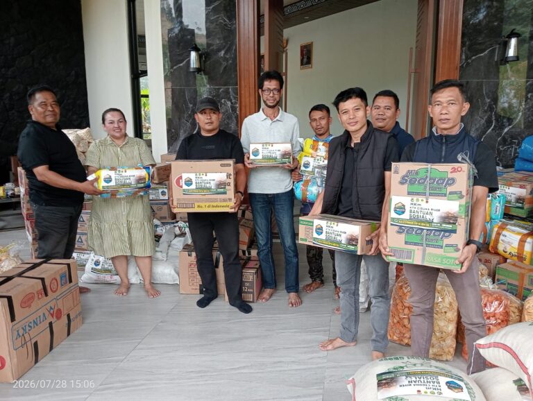 Tak Sekadar Uang Tunai, KTH Ciguha River Gelontorkan Bahan Pokok dan Logistik bagi Korban Si Jago Merah di Sukabumi