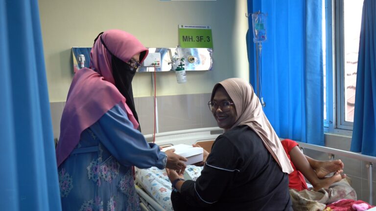 Program Rutin Bupati Bogor dan Ketua TP PKK Dijalankan RSUD R. Moh. Noh Nur Melalui “Jumat Berkah”