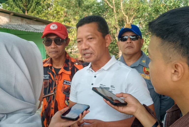 Camat Megamendung Ajak Warga Sukseskan Operasi Bebersih Sampah
