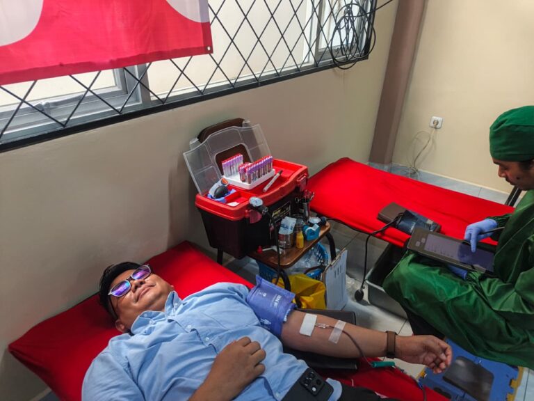 Setetes Darah, Sejuta Harapan: ITB Dewantara Gelar Donor Darah Peduli Thalasemia
