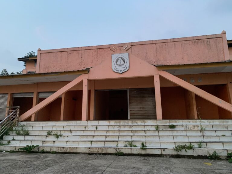 Pasar Raya Leuwisadeng Lama Terbengkalai, Warga Ungkap Cerita di Balik Gedung yang Sepi