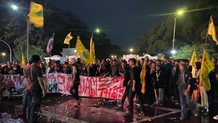 Dua Tahun Prabowo–Gibran, PMII dan GMKI Kota Bogor Gelar Aksi di Depan Istana: Suarakan Perlawanan Terhadap Ketidakadilan